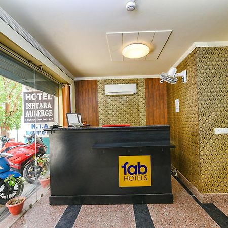 Fabhotel Ishtara Auberge - Nr Yashobhoomi Convention Centre 뉴델리 외부 사진