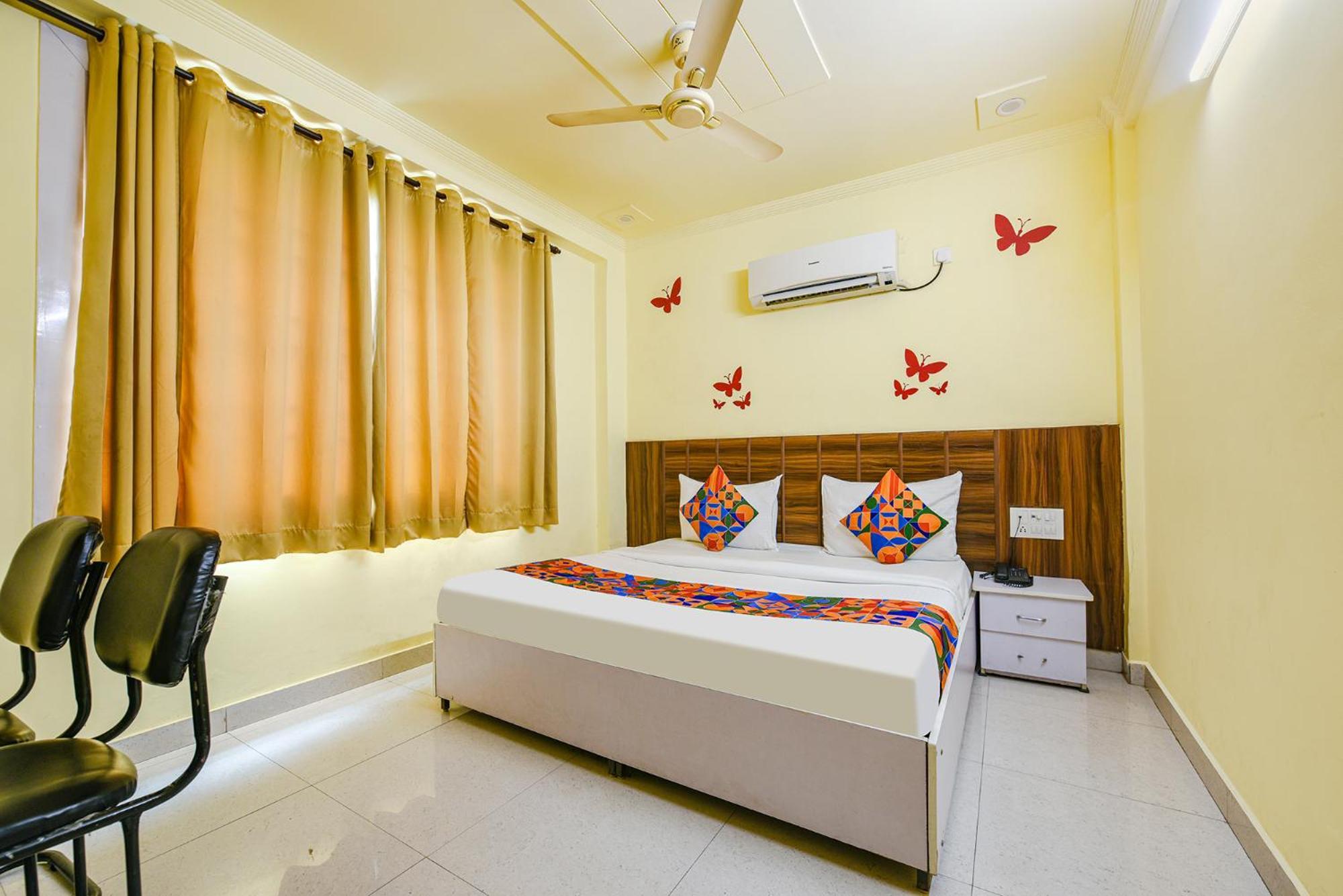 Fabhotel Ishtara Auberge - Nr Yashobhoomi Convention Centre 뉴델리 외부 사진